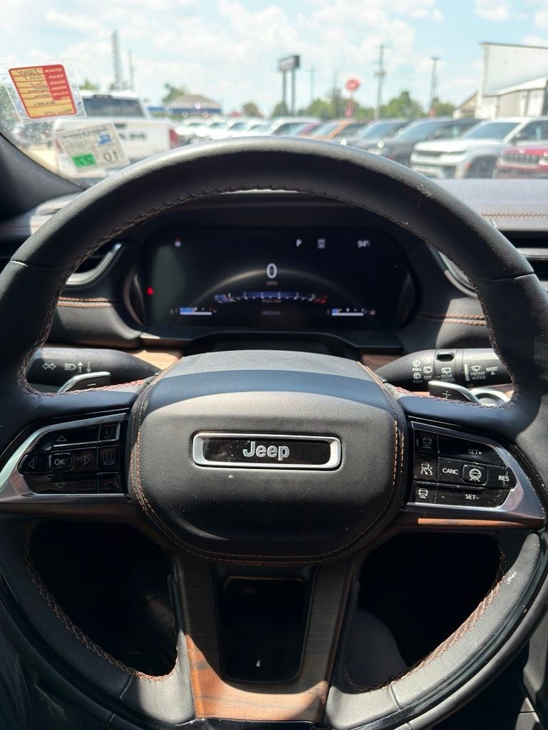 2023 Jeep Grand Cherokee Summit