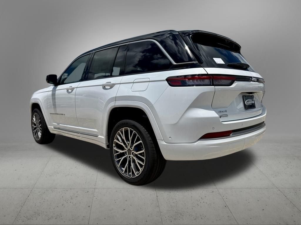 2026 Jeep Grand Cherokee GRAND CHEROKEE SUMMIT 4X4