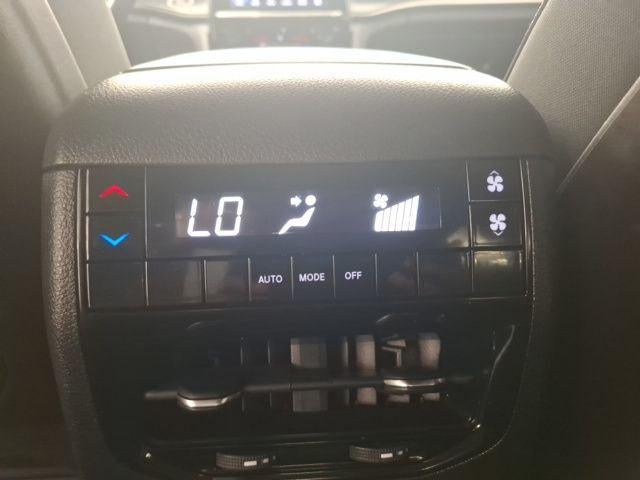 2022 Jeep Grand Cherokee L Altitude 4x2