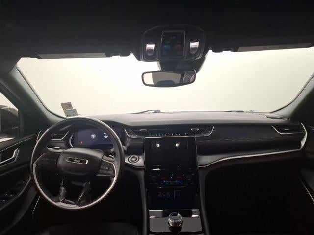 2022 Jeep Grand Cherokee L Altitude 4x2