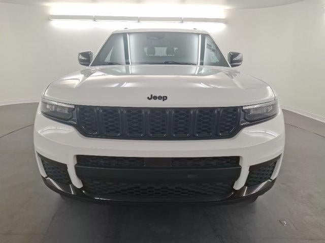 2022 Jeep Grand Cherokee L Altitude 4x2