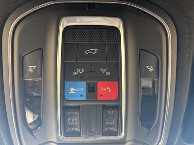 2025 Jeep Grand Cherokee GRAND CHEROKEE L LAREDO X 4X2