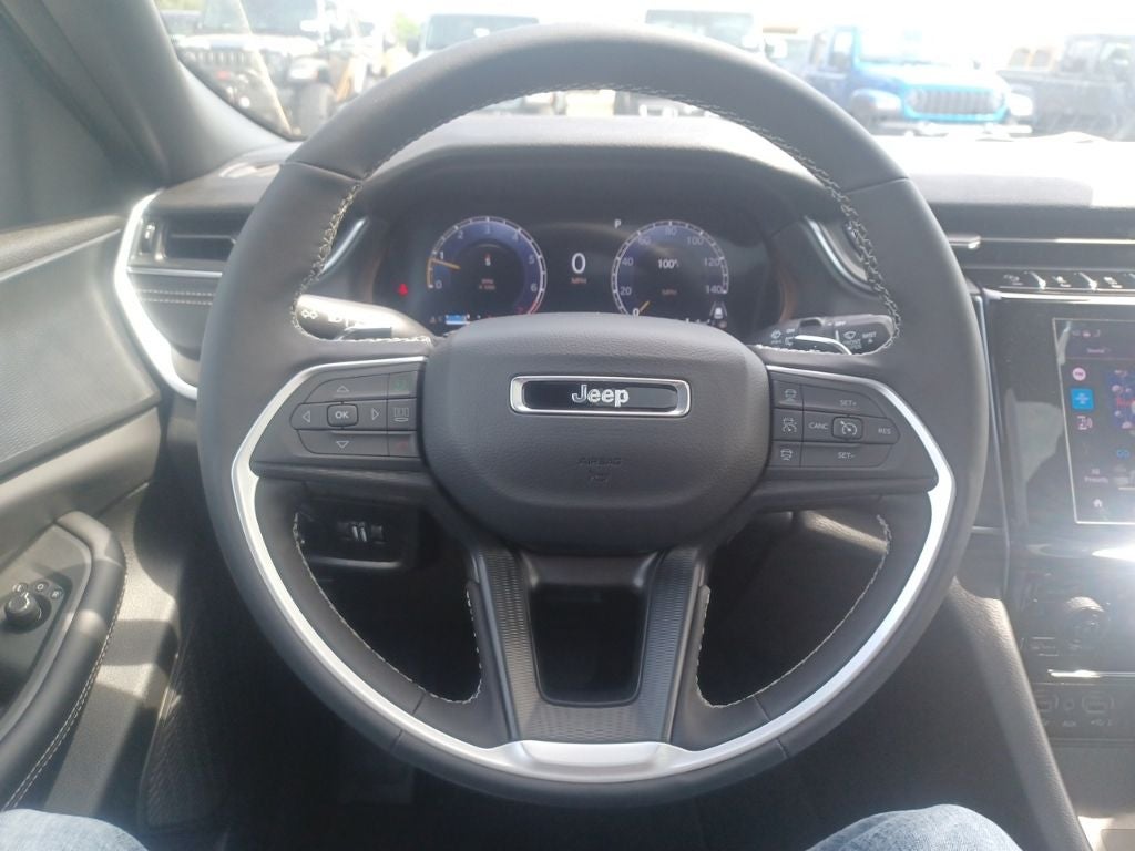 2026 Jeep Grand Cherokee GRAND CHEROKEE L LAREDO X 4X2