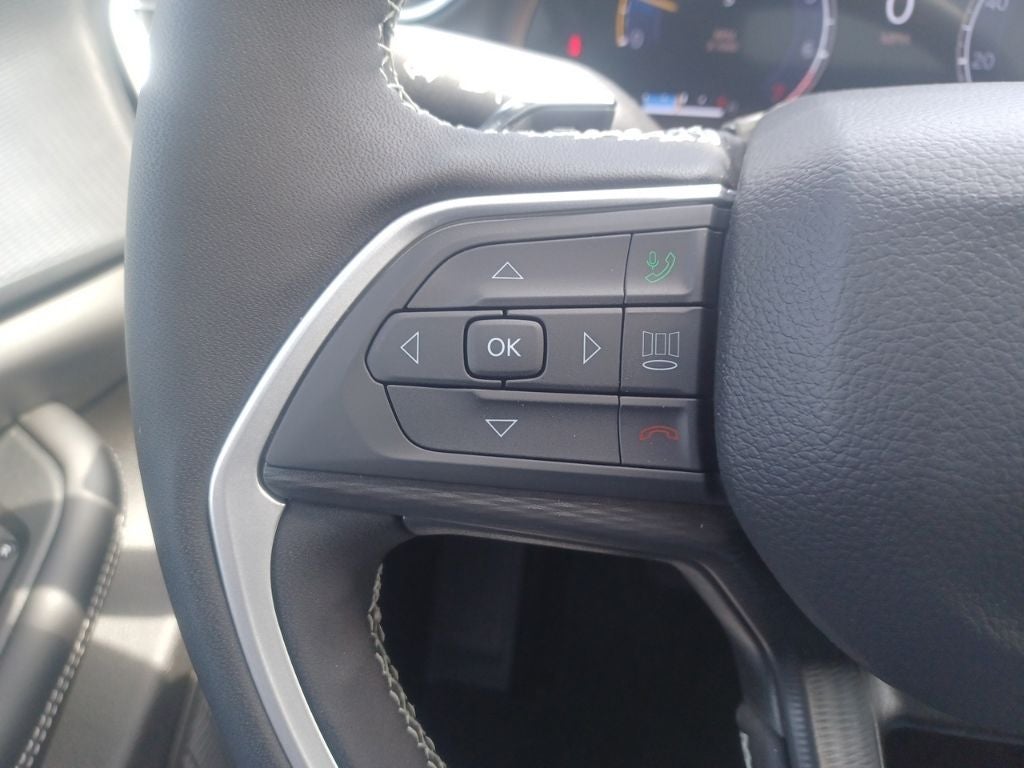 2026 Jeep Grand Cherokee GRAND CHEROKEE L LAREDO X 4X2