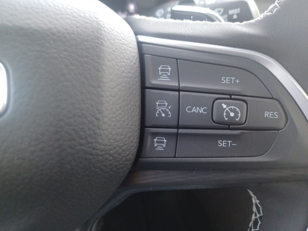 2026 Jeep Grand Cherokee GRAND CHEROKEE L LAREDO X 4X2