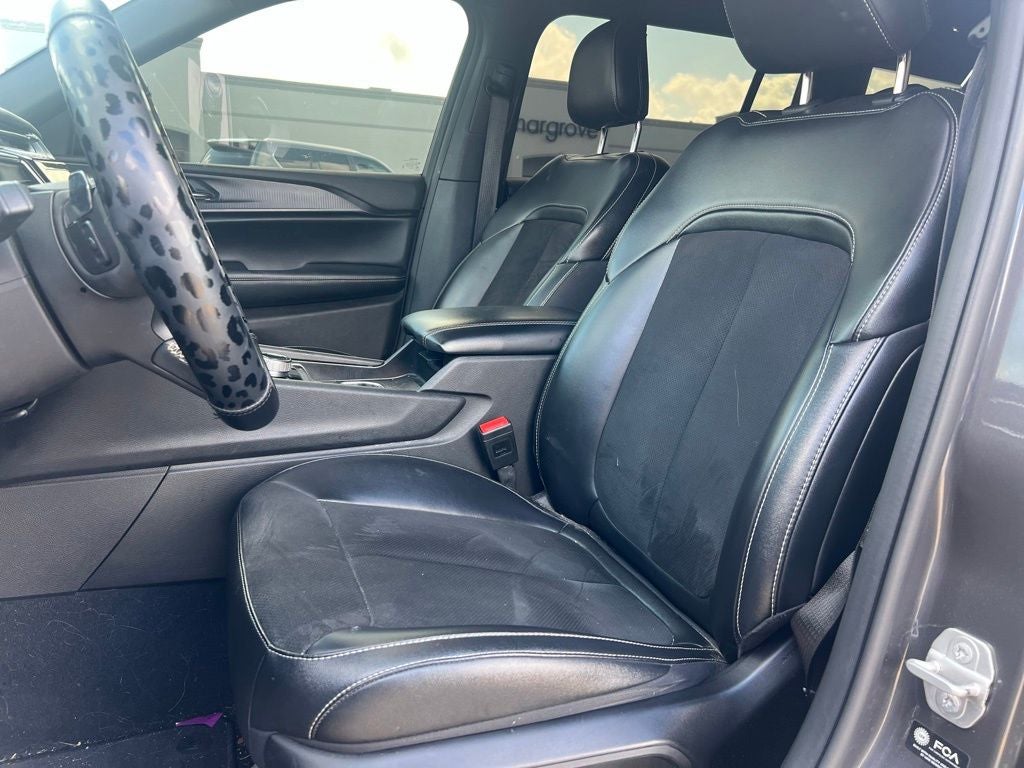 2024 Jeep Grand Cherokee L Altitude X 4x2