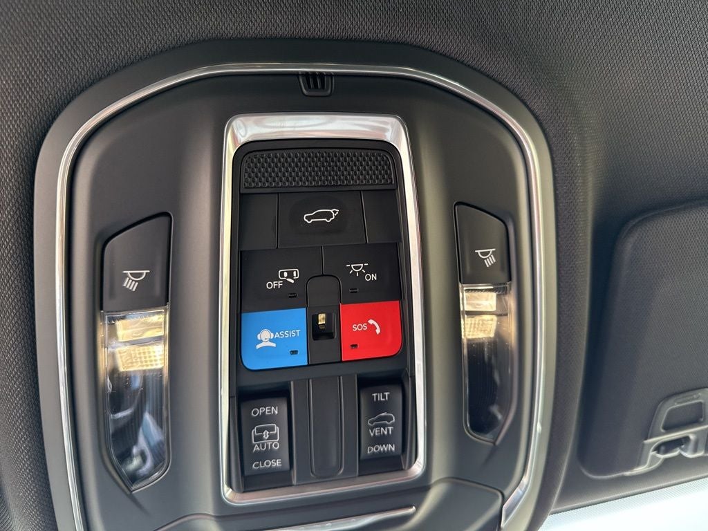 2026 Jeep Grand Cherokee GRAND CHEROKEE L LAREDO X 4X2