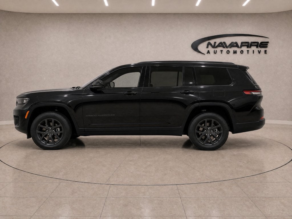 2027 Jeep Grand Cherokee GRAND CHEROKEE L LAREDO ALTITUDE 4X2