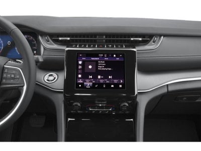 2027 Jeep Grand Cherokee GRAND CHEROKEE L LAREDO ALTITUDE 4X2