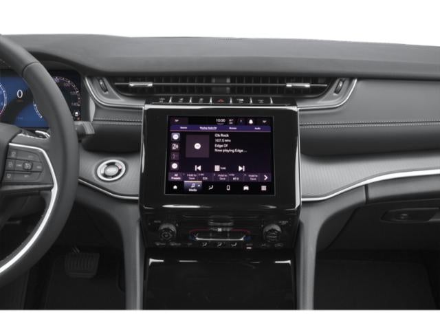 2027 Jeep Grand Cherokee GRAND CHEROKEE L LAREDO ALTITUDE 4X2