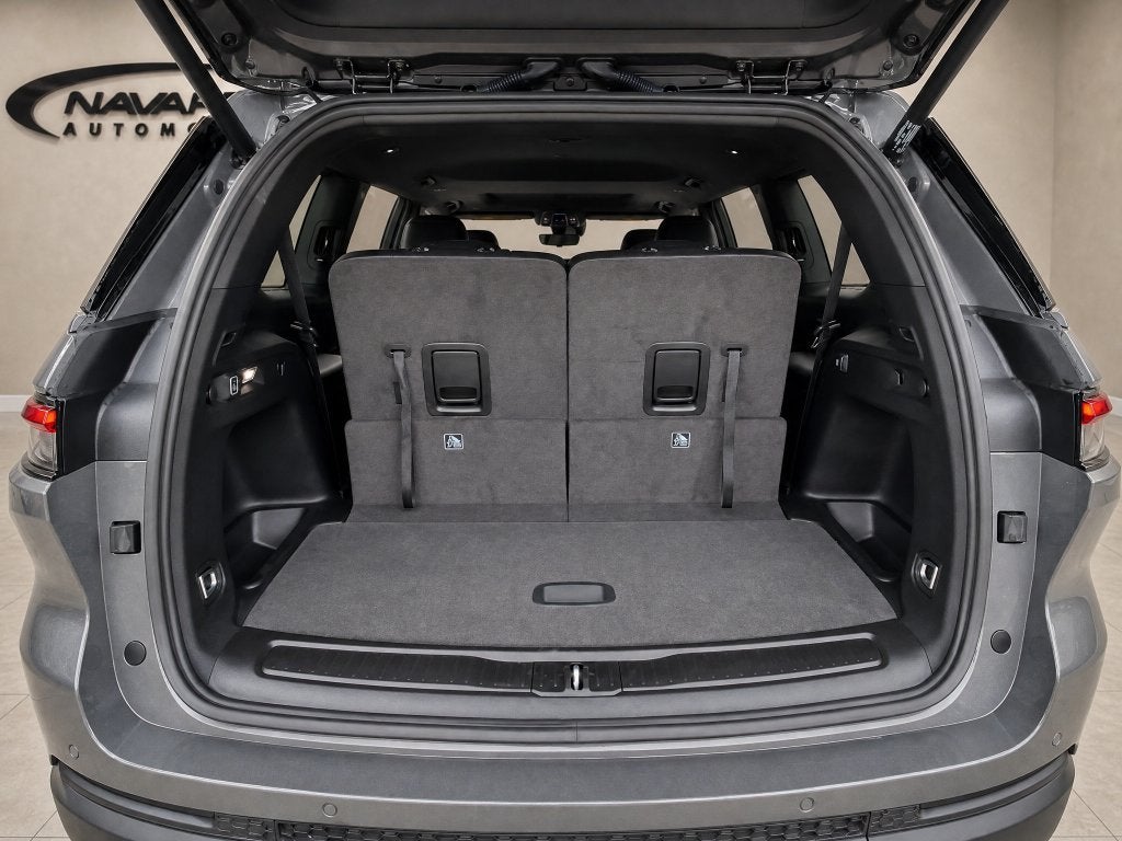 2027 Jeep Grand Cherokee GRAND CHEROKEE L LAREDO ALTITUDE 4X2