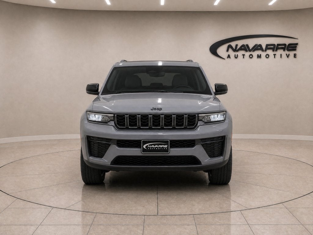 2027 Jeep Grand Cherokee GRAND CHEROKEE L LAREDO ALTITUDE 4X2