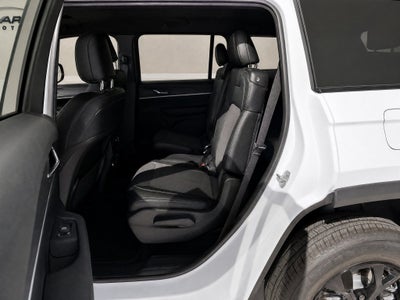 2027 Jeep Grand Cherokee GRAND CHEROKEE L LAREDO ALTITUDE 4X2