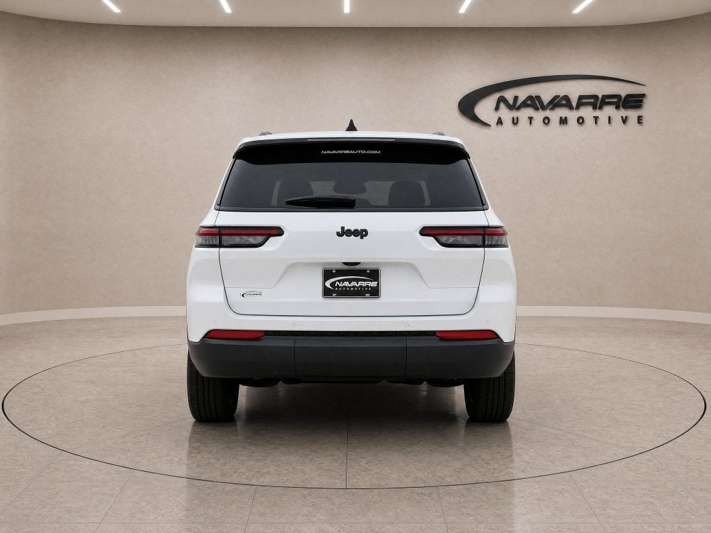 2027 Jeep Grand Cherokee GRAND CHEROKEE L LAREDO ALTITUDE 4X2