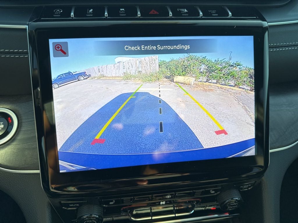 2025 Jeep Grand Cherokee GRAND CHEROKEE L LIMITED 4X2