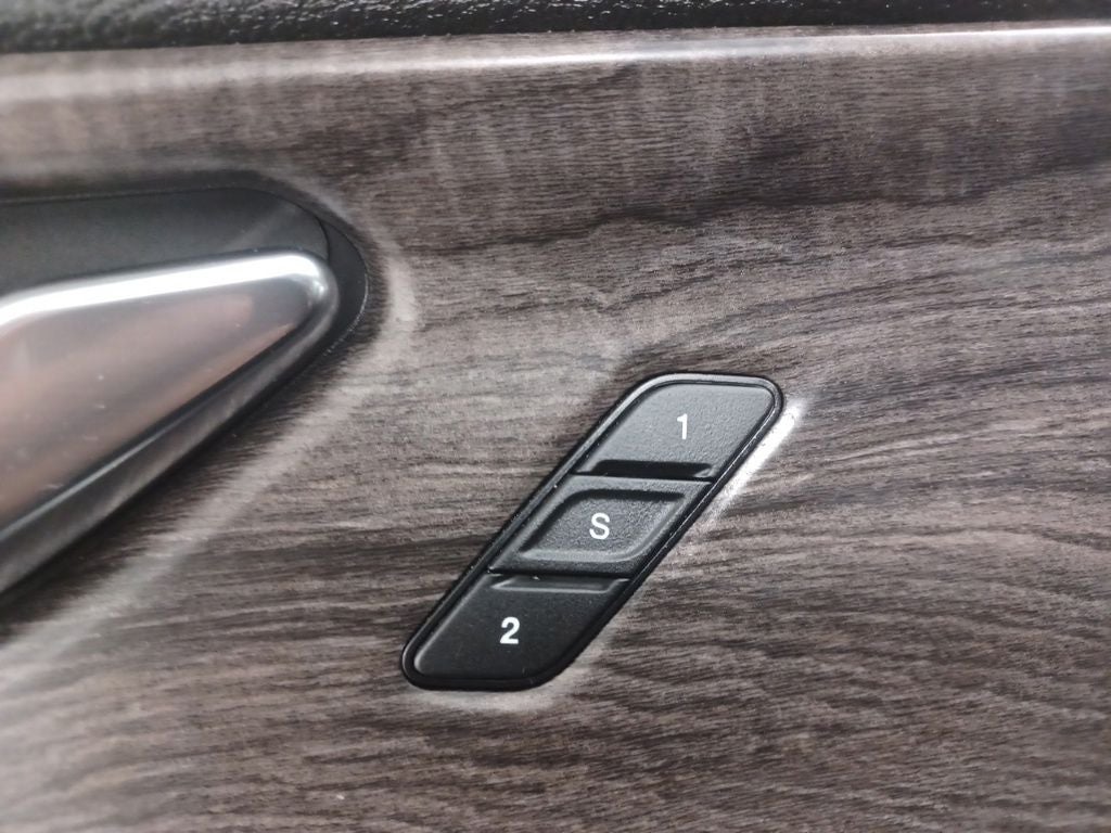2024 Jeep Grand Cherokee L Limited 4x2