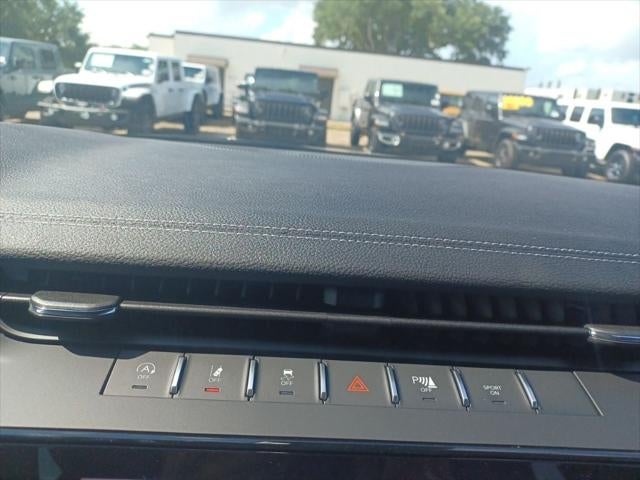 2026 Jeep Grand Cherokee GRAND CHEROKEE L LIMITED 4X2