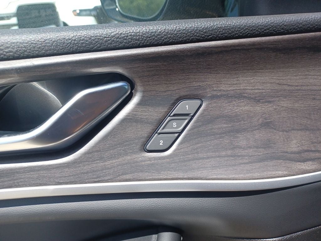 2026 Jeep Grand Cherokee GRAND CHEROKEE L LIMITED 4X2