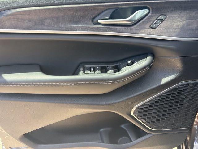 2026 Jeep Grand Cherokee GRAND CHEROKEE L LIMITED 4X2