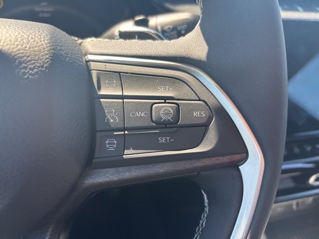 2026 Jeep Grand Cherokee GRAND CHEROKEE L LIMITED 4X2