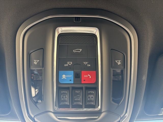 2026 Jeep Grand Cherokee GRAND CHEROKEE L LIMITED 4X2