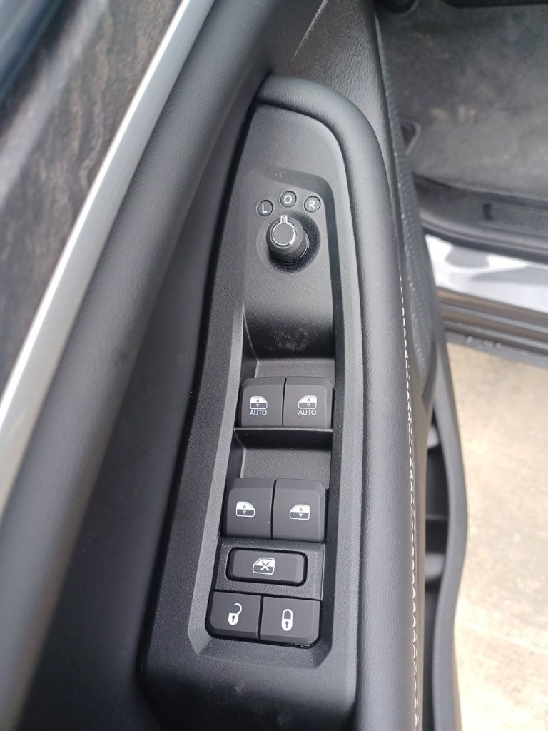 2026 Jeep Grand Cherokee GRAND CHEROKEE L LIMITED 4X2