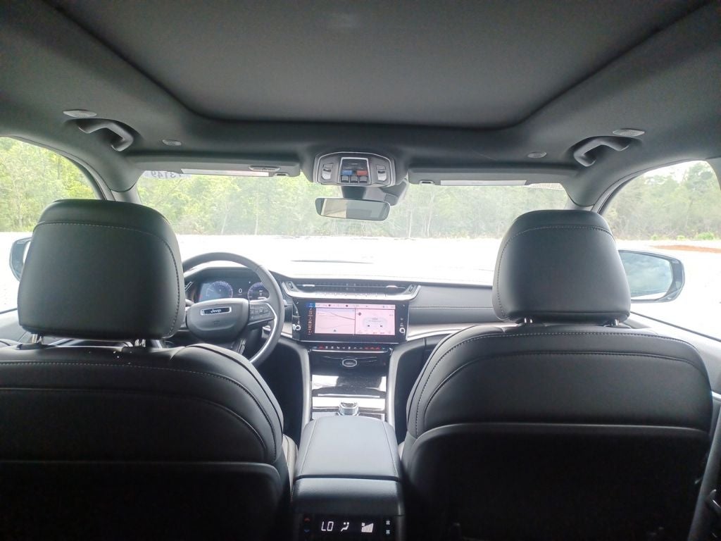 2026 Jeep Grand Cherokee GRAND CHEROKEE L LIMITED 4X2
