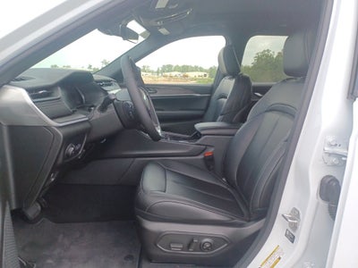 2026 Jeep Grand Cherokee GRAND CHEROKEE L LIMITED 4X2