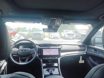 2026 Jeep Grand Cherokee GRAND CHEROKEE L LIMITED 4X2