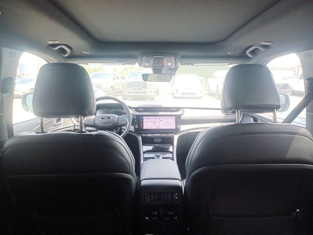 2026 Jeep Grand Cherokee GRAND CHEROKEE L LIMITED 4X2