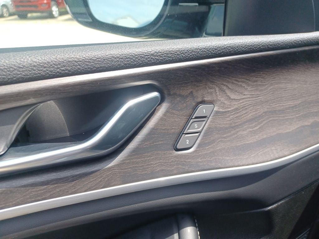2026 Jeep Grand Cherokee GRAND CHEROKEE L LIMITED 4X2