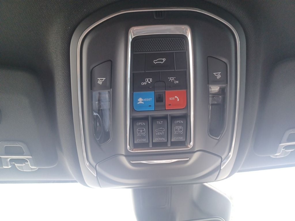 2026 Jeep Grand Cherokee GRAND CHEROKEE L LIMITED 4X2