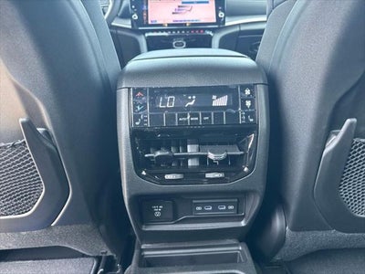 2026 Jeep Grand Cherokee GRAND CHEROKEE L LIMITED 4X2