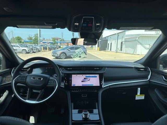 2026 Jeep Grand Cherokee GRAND CHEROKEE L LIMITED 4X2