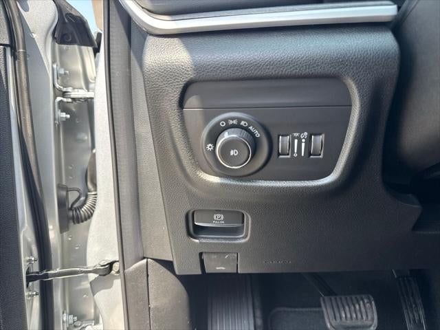 2026 Jeep Grand Cherokee GRAND CHEROKEE L LIMITED 4X2