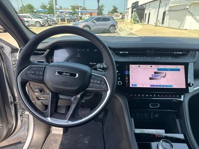2026 Jeep Grand Cherokee GRAND CHEROKEE L LIMITED 4X2
