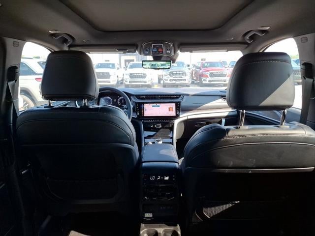 2027 Jeep Grand Cherokee GRAND CHEROKEE L LIMITED RESERVE 4X4