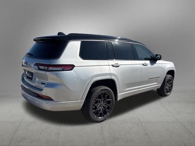 2026 Jeep Grand Cherokee GRAND CHEROKEE L SUMMIT 4X4