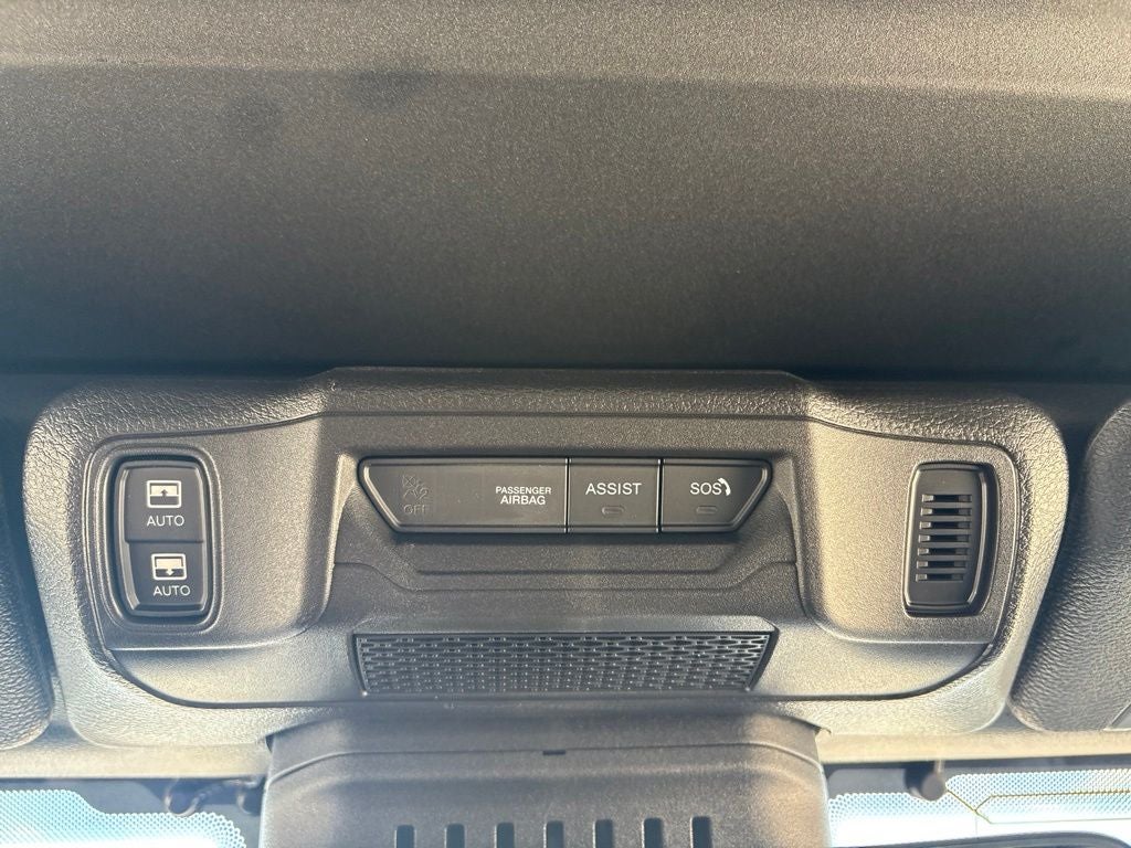 2026 Jeep Wrangler WRANGLER 4-DOOR RUBICON X — photo 32