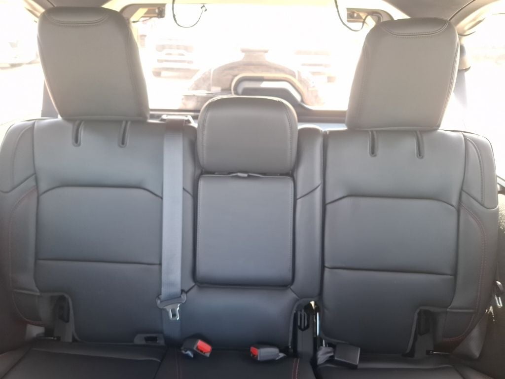 2026 Jeep Wrangler WRANGLER 4-DOOR RUBICON X — photo 32