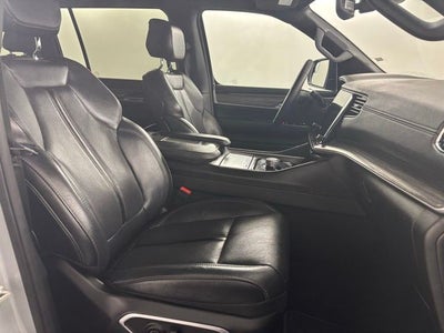 2024 Jeep Wagoneer L Series II 4x2