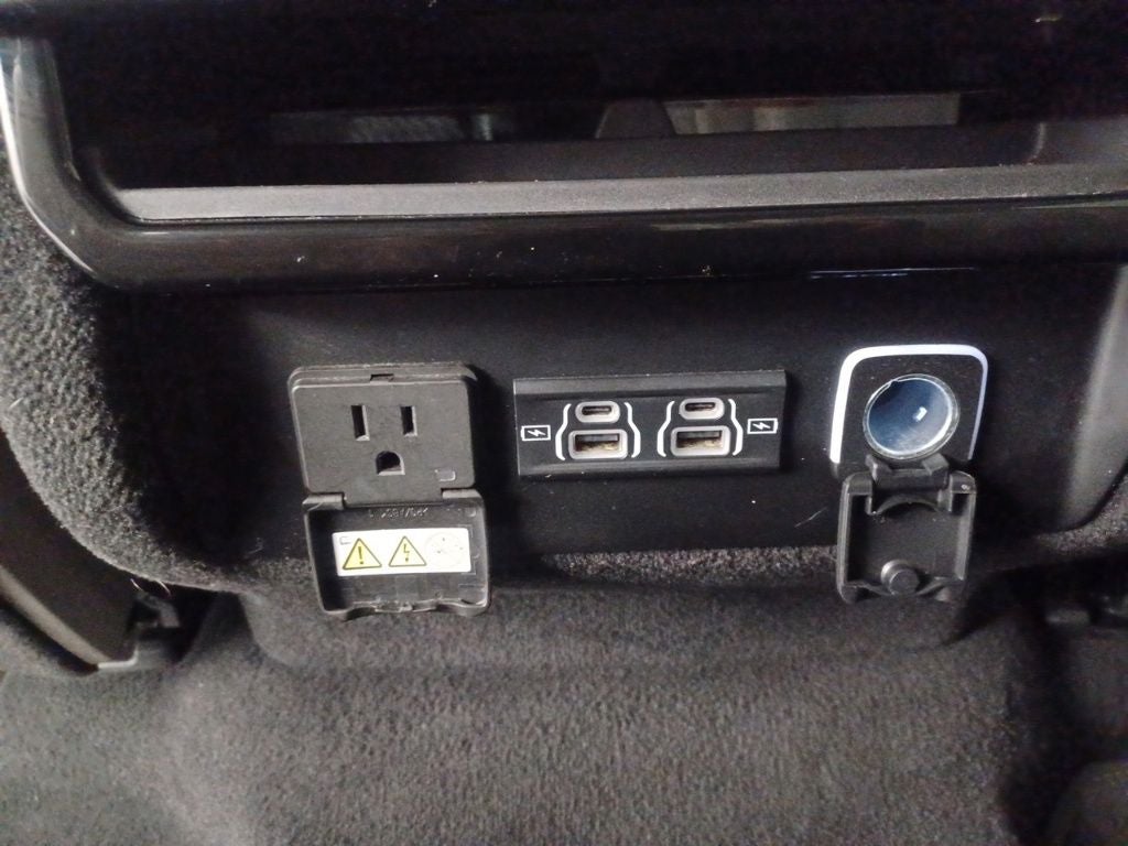 2024 Jeep Wagoneer L Series II 4x2