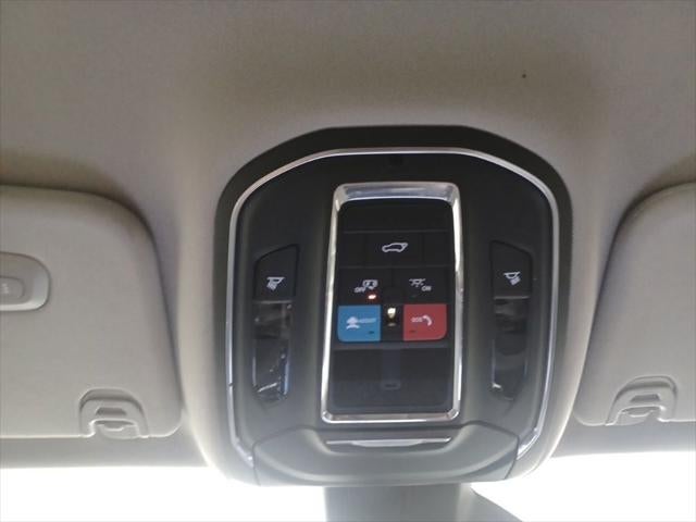2024 Jeep Wagoneer L Series II 4x2