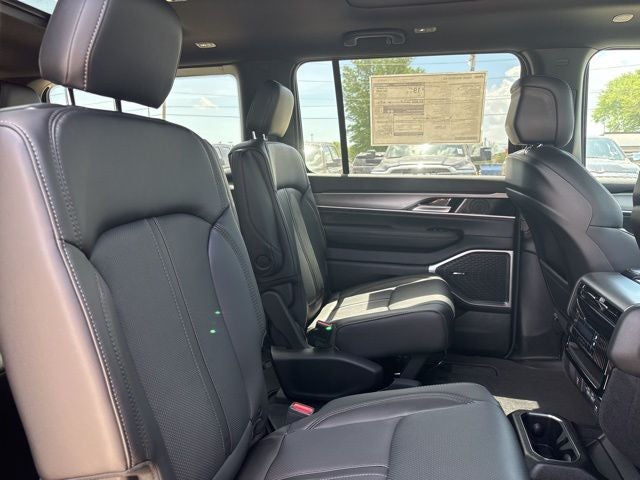 2026 Jeep Grand Wagoneer GRAND WAGONEER 4X2