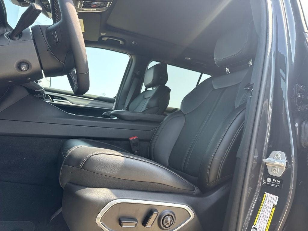 2026 Jeep Grand Wagoneer GRAND WAGONEER 4X2