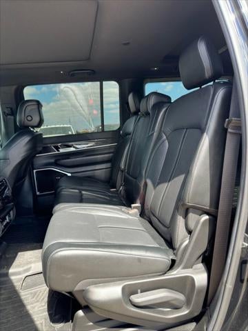 2022 Jeep Wagoneer Series III 4x4