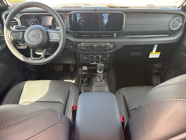 2026 Jeep Gladiator GLADIATOR SAHARA 4X4