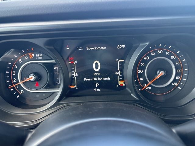 2026 Jeep Gladiator GLADIATOR SAHARA 4X4