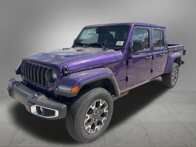 2026 Jeep Gladiator GLADIATOR SAHARA 4X4