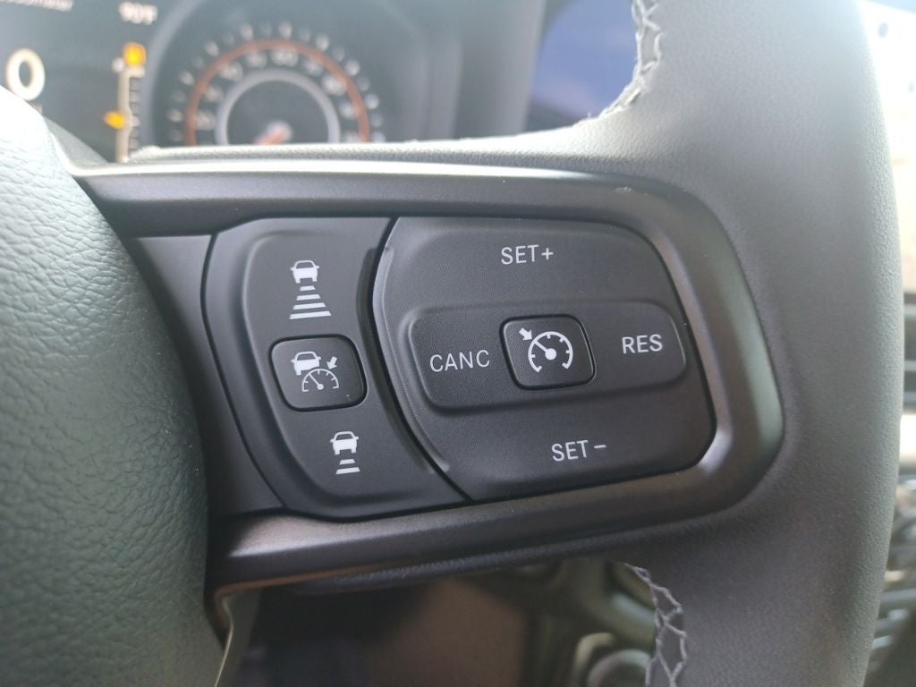 2026 Jeep Gladiator GLADIATOR SHADOW OPS 4X4